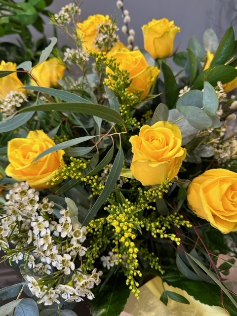 Dozen Yellow Rose Box
